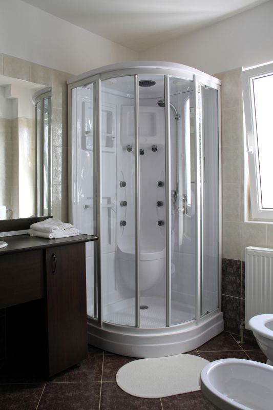 Bathroom Glass Installation