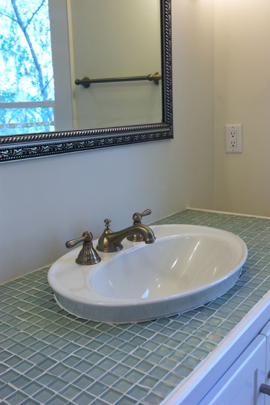 Decorative Glass Features